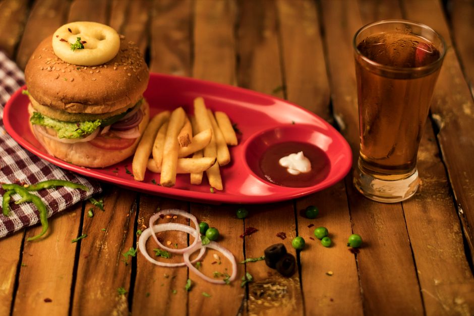 Mix Veggies Burger at KAAFII Cafe Niwai